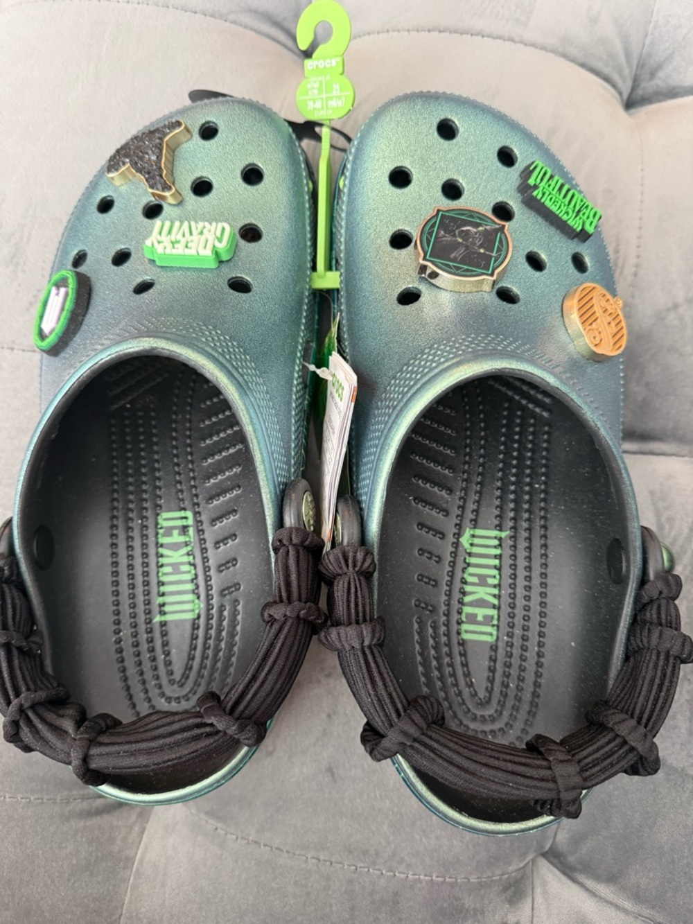 Crocs Wicked Elphaba Glow-in-the-Dark Clog M7/W9 210524-90H NWT